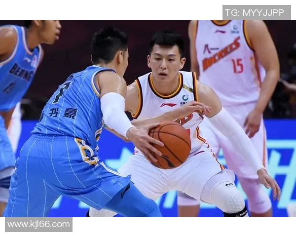 CBA八一对阵山东精彩直播回顾与赛后分析全程解读